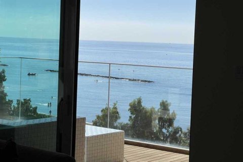 2 bedrooms Apartment in Limassol, Cyprus No. 33332 1