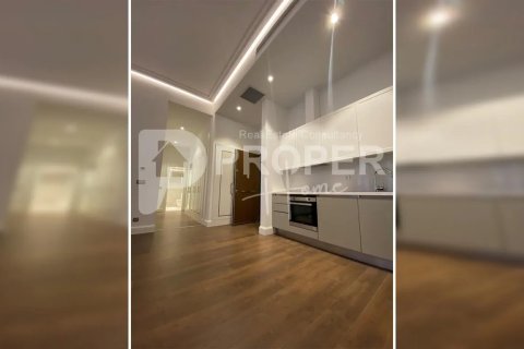 4 rooms Apartment in Beyoglu, Turkey No. 13055 25