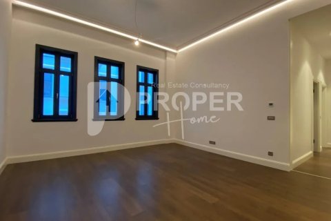 4 rooms Apartment in Beyoglu, Turkey No. 13055 18