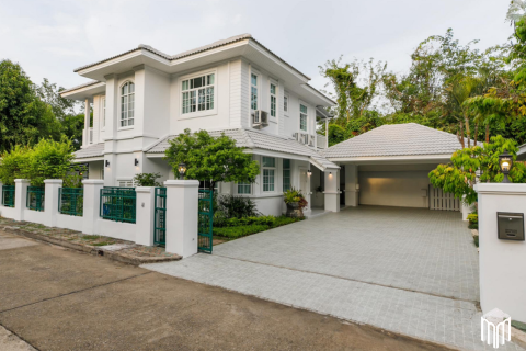 5 dormitorios House en Chiang Mai, Thailand No. 2247 1