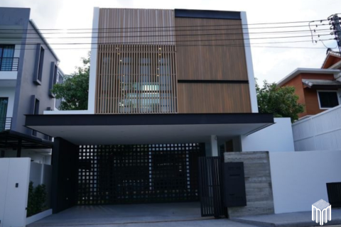 3 dormitorios House en Chiang Mai, Thailand No. 2243 1