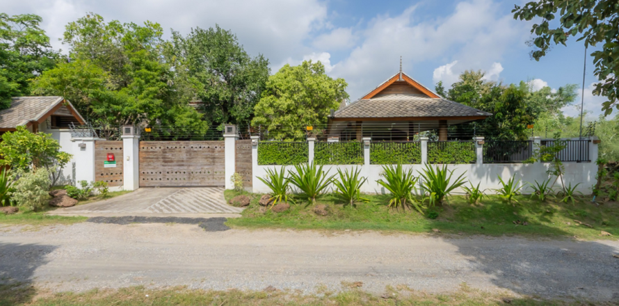 3 bedrooms House in Chiang Mai, Thailand No. 2246