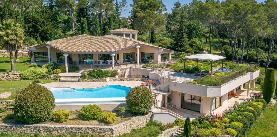 6 chambres Villa à Mougins, France No. 76722