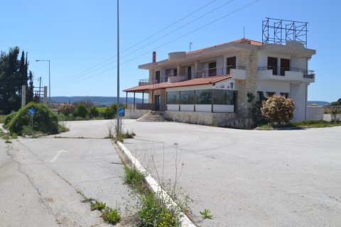 640m² Commercial property en Chalkidiki, Greece No. 50274 12