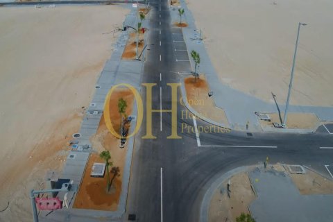 543.8m² Land in Al Shamkha, UAE No. 24926 10