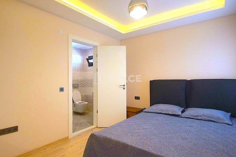 2+1 Apartment in Kusadasi, Turkey No. 70229 27