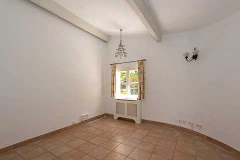 5 dormitorios Villa en Le Plan-de-la-Tour, France No. 69029 21