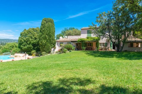 5 dormitorios Villa en Le Plan-de-la-Tour, France No. 69029 20