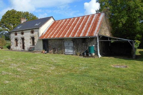 5 bedrooms House in Courcite, France No. 69336 14