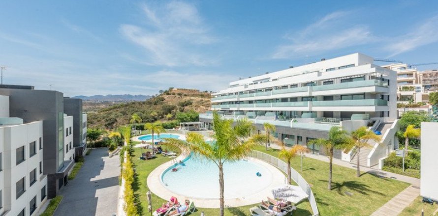 3 bedrooms Apartment in La Cala De Mijas, Spain No. 27351