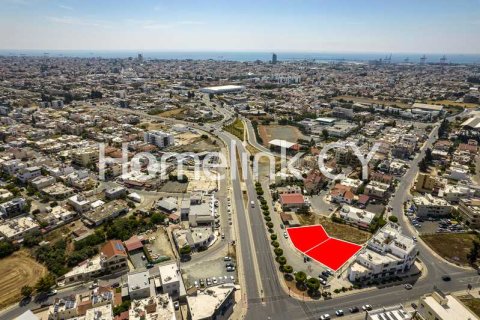 1055m² Land en Kato Polemidia, Cyprus No. 64689 3