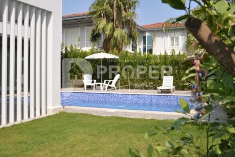 5 rooms Villa in Camyuva, Turkey No. 13491 17