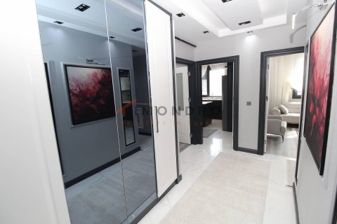 7+1 Apartment en Beylikduezue, Turkey No. 17115 4