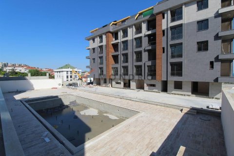 7+1 Apartment en Beylikduezue, Turkey No. 17115 27