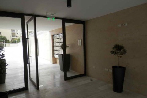 2 bedrooms Apartment in Nicosia, Cyprus No. 51088 11