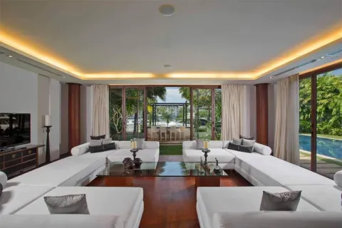 4 bedrooms Penthouse in Phuket, Thailand No. 2682 4