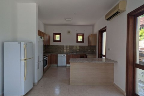 4 dormitorios House en Paphos, Cyprus No. 37298 9