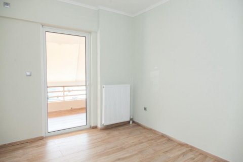 3 bedrooms Apartment in Athens, Greece No. 48681 15