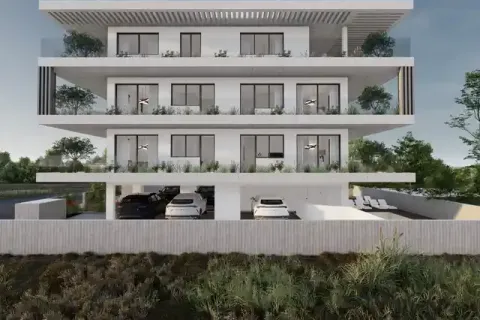 3 bedrooms Apartment in Paphos, Cyprus No. 33298 1