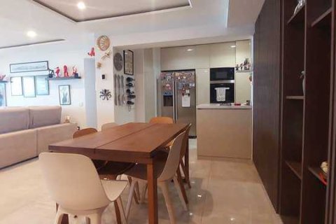 4 bedrooms Apartment in Germasogeia, Cyprus No. 33426 3