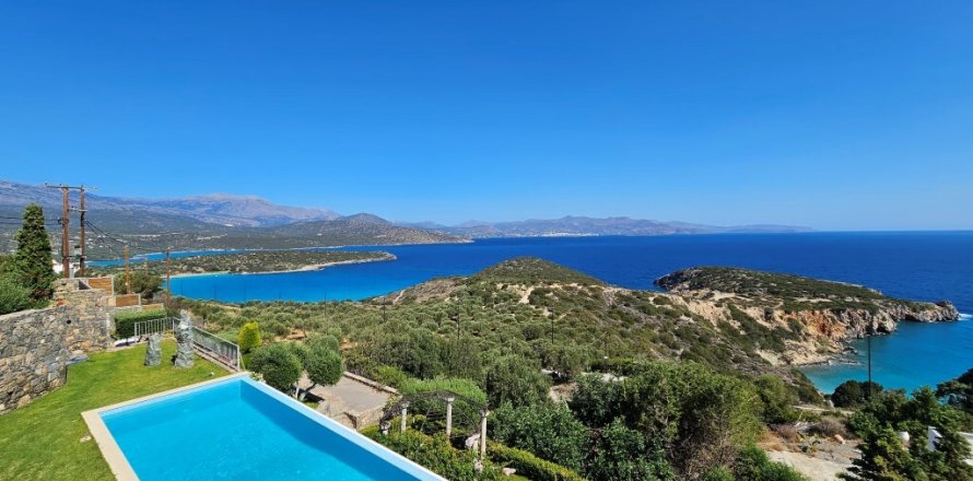 Studio Villa in Agios Nikolaos, Greece No. 55411