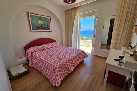 275m² Villa en Agios Nikolaos, Greece No. 55411 14