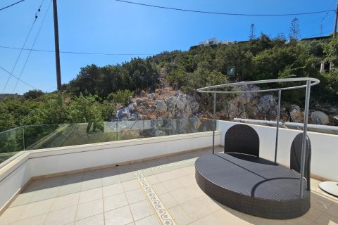 275m² Villa à Agios Nikolaos, Greece No. 55411 17