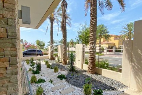 6 dormitorios Villa en  Saadiyat Island, UAE No. 3468 3