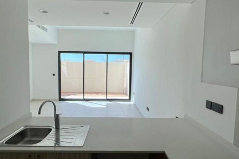 2 bedrooms Townhouse in Al Salam Street, UAE No. 5901 3