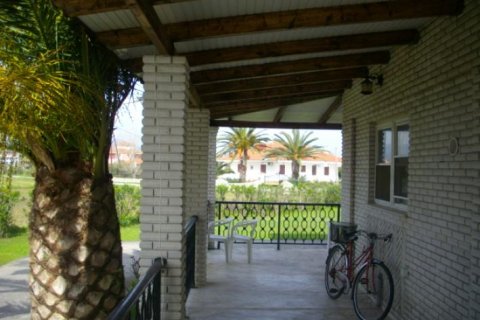 13 dormitorios House en Zakynthos, Greece No. 24730 10