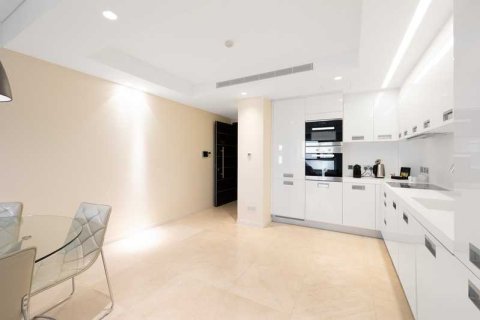 2 bedrooms Apartment in Limassol, Cyprus No. 78035 4