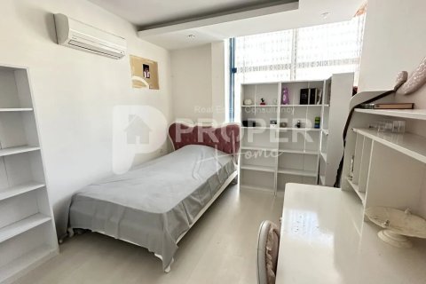 4 rooms Apartment in Alanya, Turkey No. 13474 19