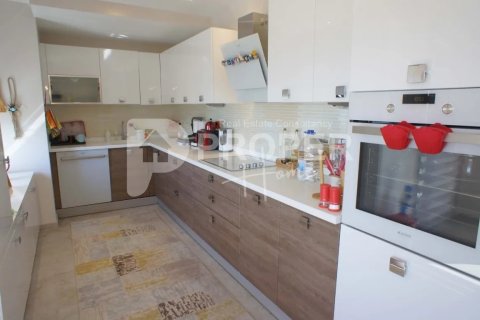 4 rooms Apartment in Alanya, Turkey No. 13470 15