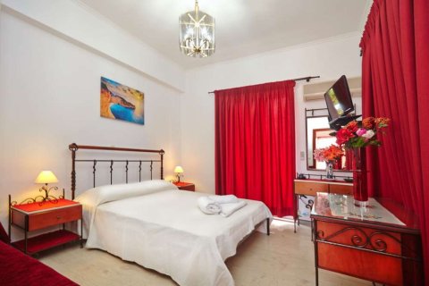 6 bedrooms Building in Zakynthos, Greece No. 28135 3