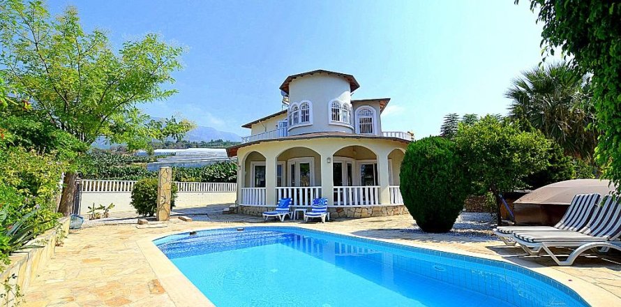 0+6 Villa en Mahmutlar, Turkey No. 21477