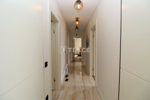 4+1 Appartement à Ankara, Turkey No. 12709 25