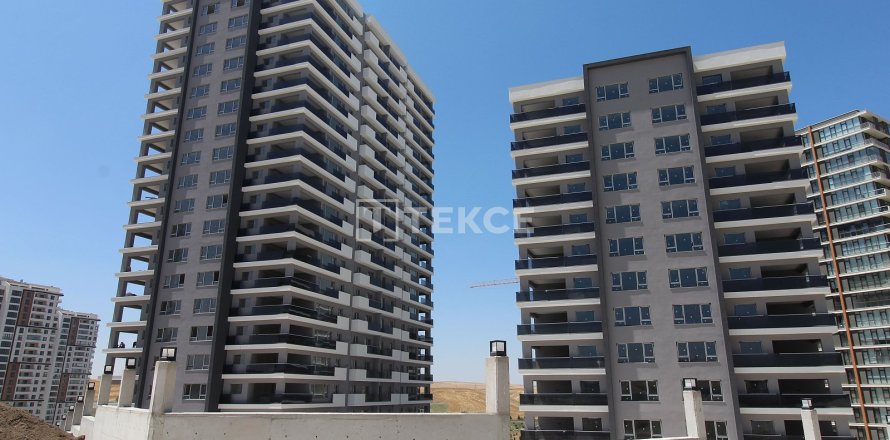 4+1 Apartment en Ankara, Turkey No. 12709