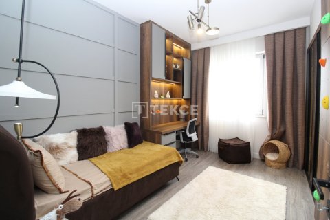 4+1 Apartment in Ankara, Turkey No. 12709 20