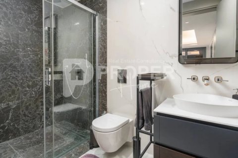 3 rooms Penthouse in Konyaalti, Turkey No. 12708 8