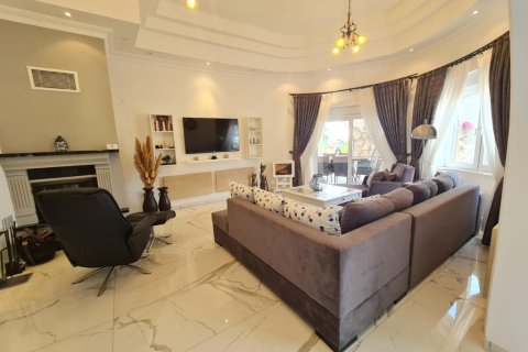 4 rooms Apartment in Kargicak, Turkey No. 21462 24