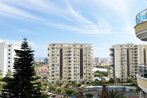 3+1 Apartment en Mahmutlar, Turkey No. 15229 5