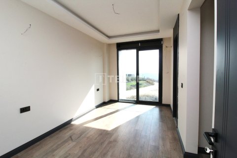 5+1 Villa in Mudanya, Turkey No. 20770 21