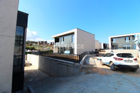 5+1 Villa en Mudanya, Turkey No. 20770 5