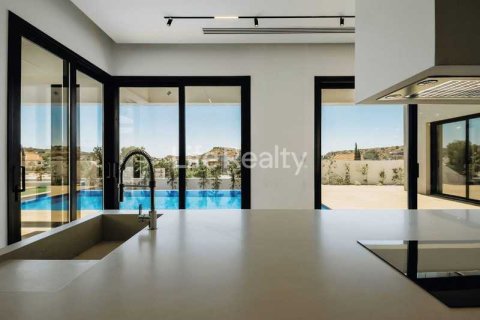 4 bedrooms House in Agios Tychonas, Cyprus No. 30866 8