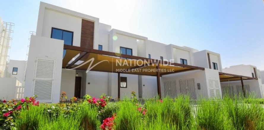 2 bedrooms Apartment in Al Ghadeer, UAE No. 4076