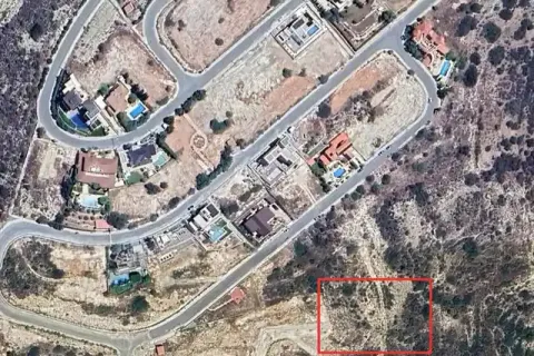 1830m² Land en Mesa Geitonia, Cyprus No. 35424 1