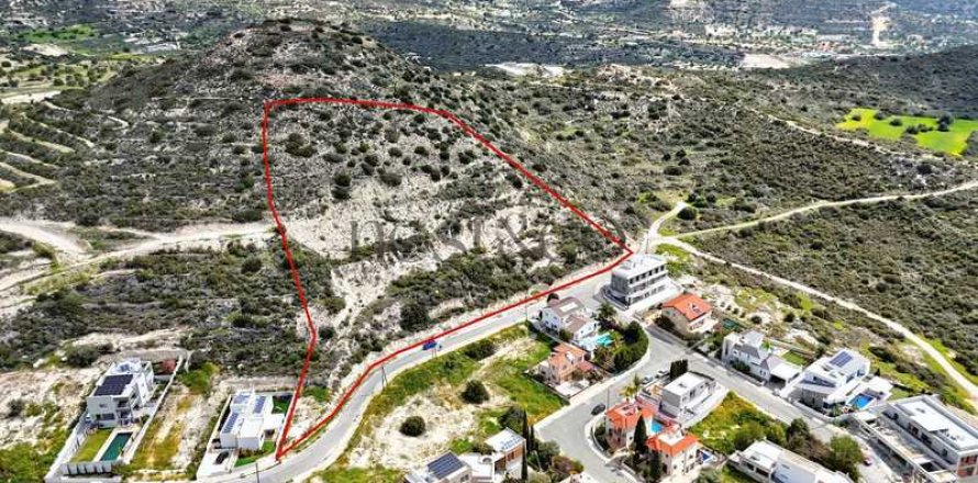 13200m² Land in Palodeia, Cyprus No. 66043