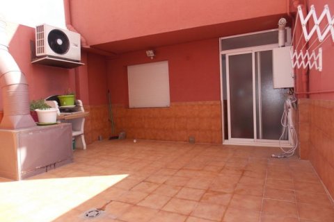 3 dormitorios House en Badalona, Spain No. 25374 14