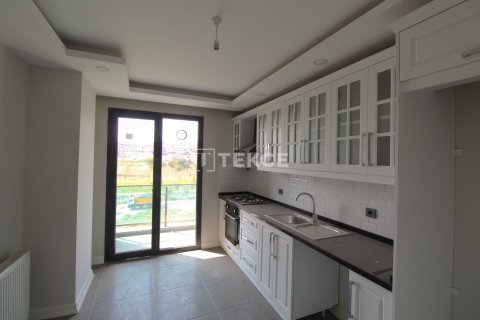 3+1 Apartment in Beylikduezue, Turkey No. 11607 10