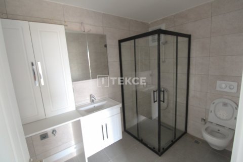 3+1 Apartment in Beylikduezue, Turkey No. 11607 13